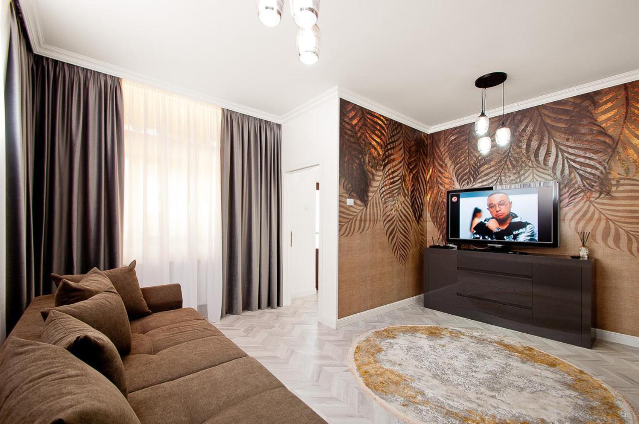 Vila Reyna Galati  Ngoại thất bức ảnh